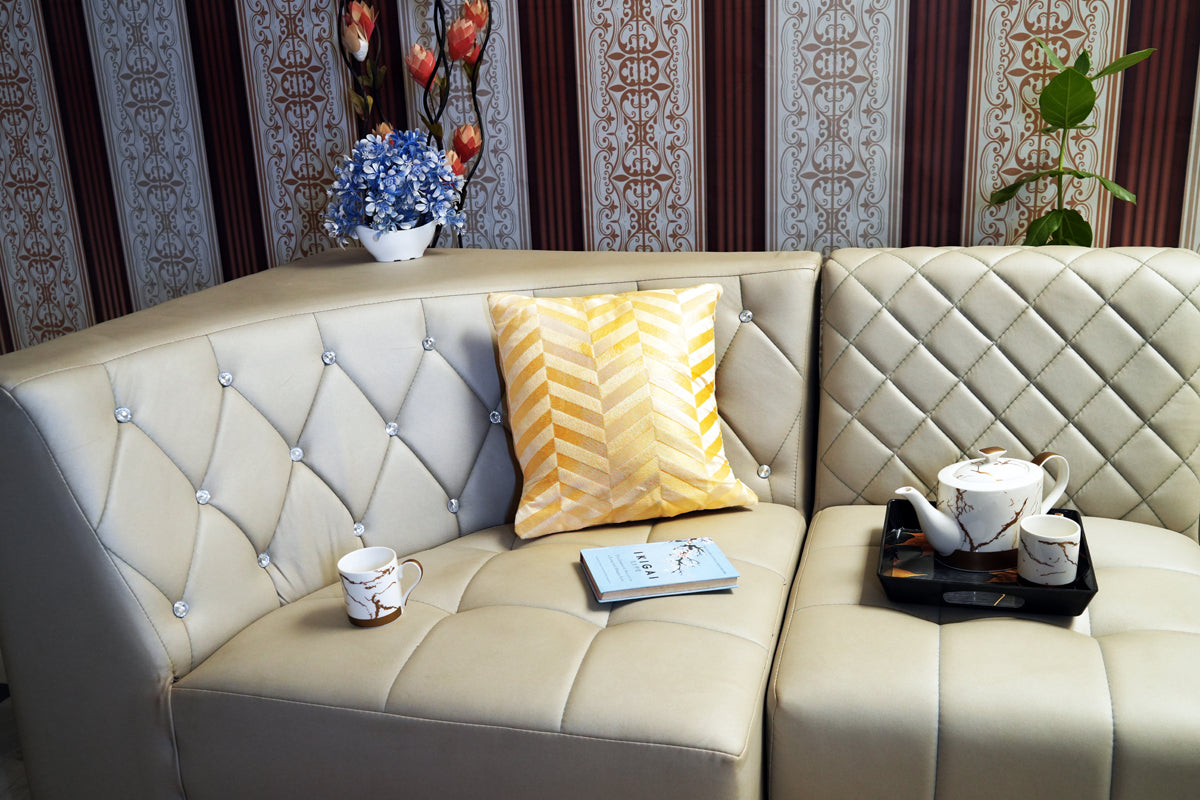 Heritage Zig Velvet Cushion Cover – Champagne Gold & Royal Maroon