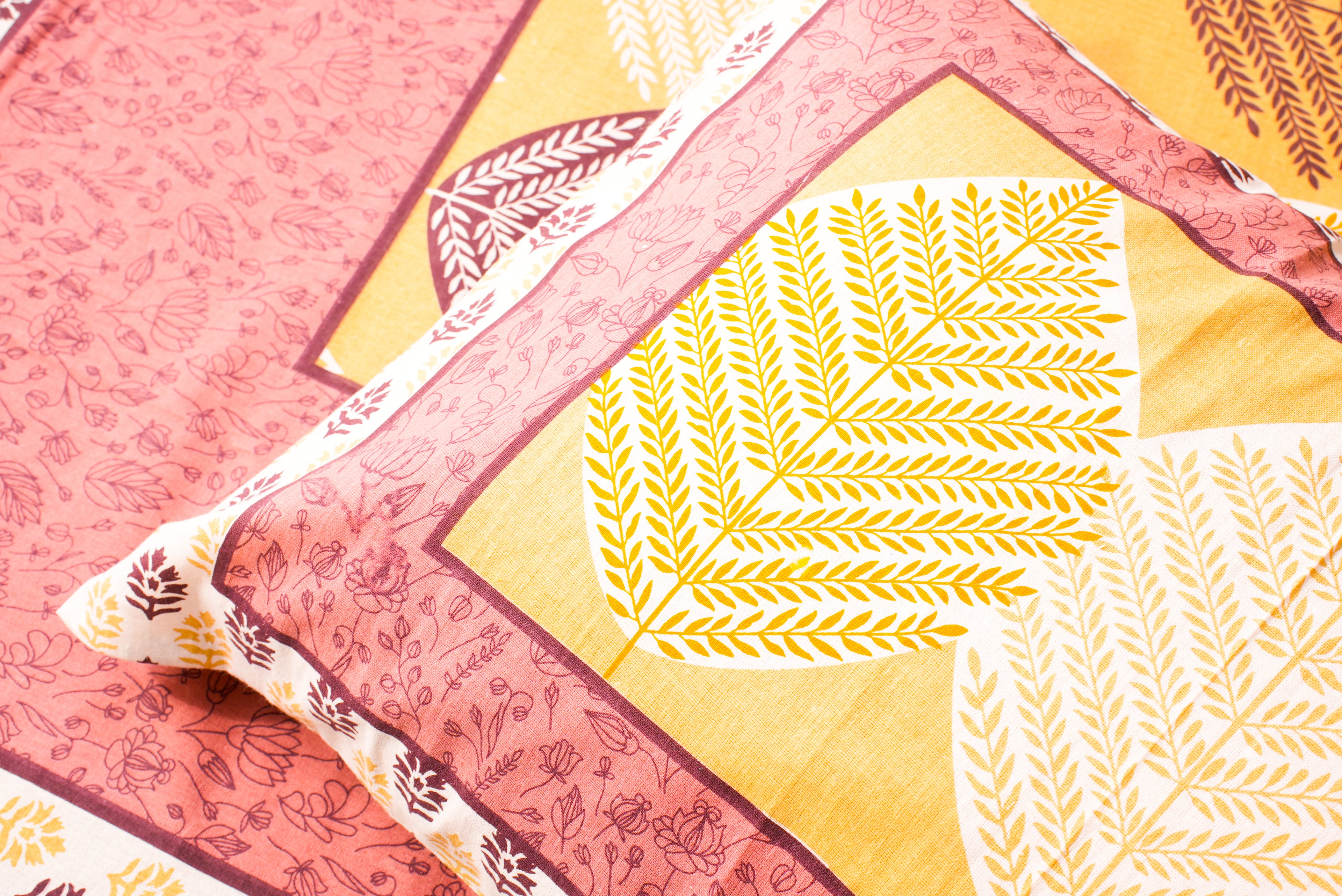 Peach Leaf Design Cotton Bedsheet Set