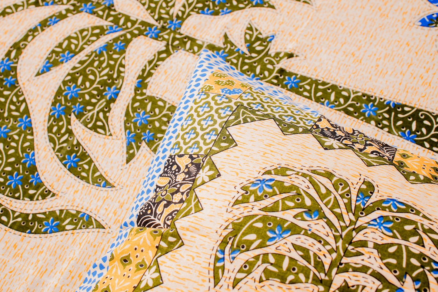 Green Palm Tree Cotton Bedsheet Set