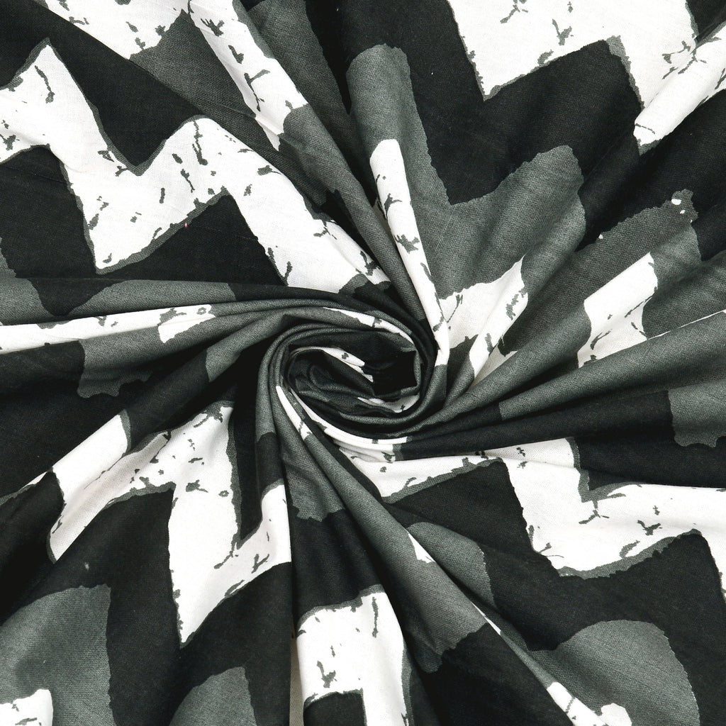 White Black Grey Pattern Print – Cotton Bedsheet Set