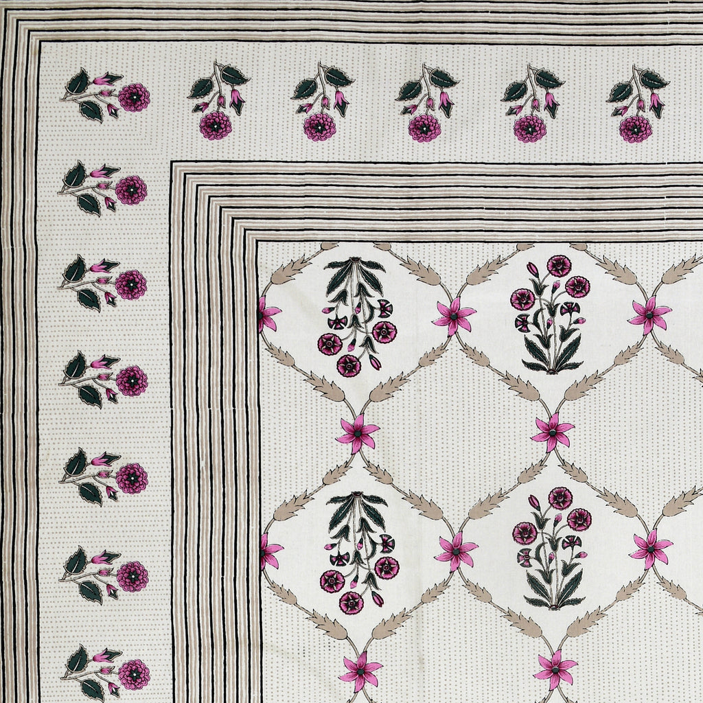 Rose Floral Lattice Print King Size Bedsheet